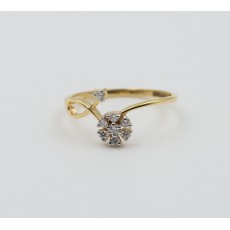 18K Diamond Flower Design Ring for Women's
